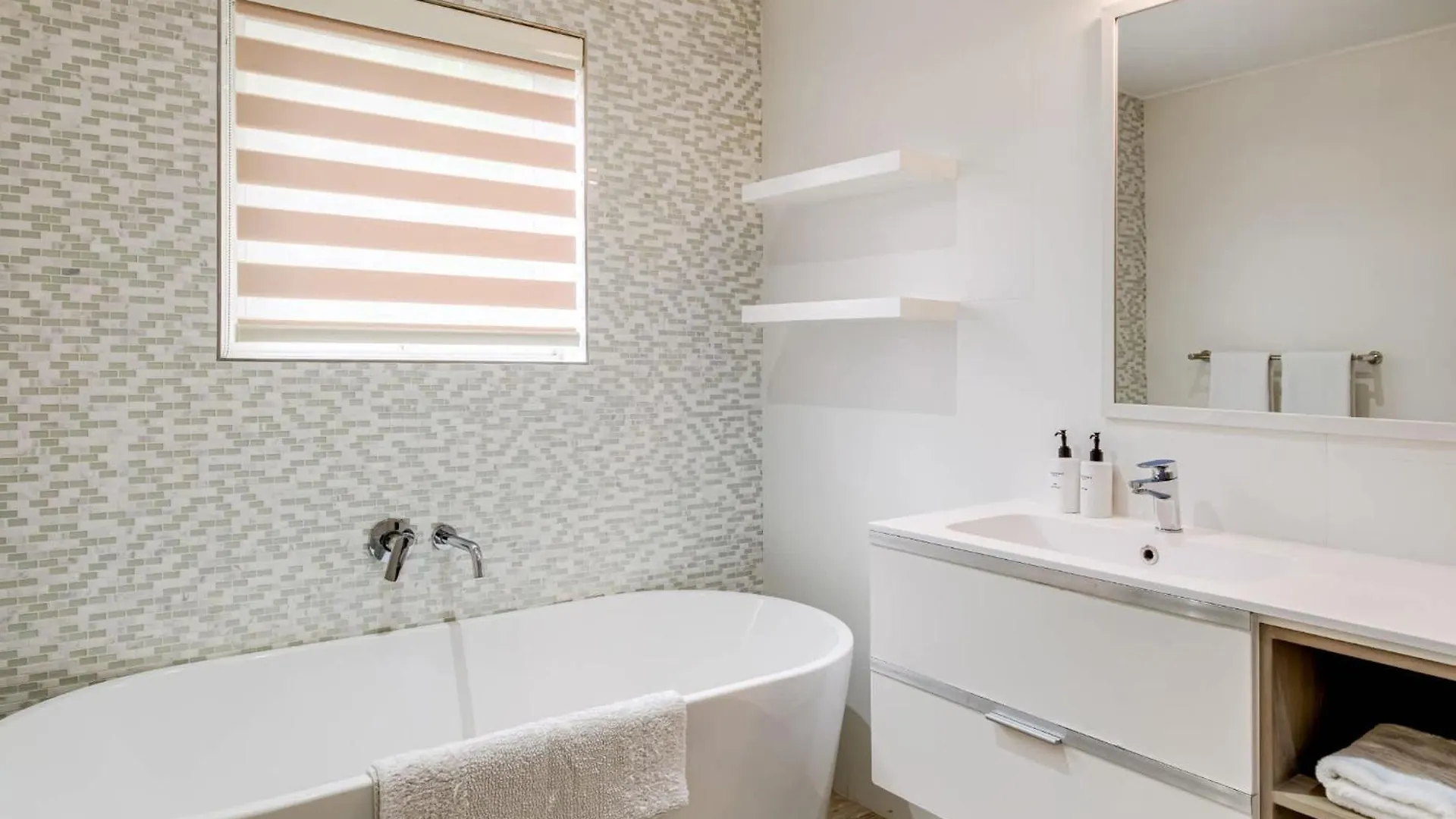 Dunmore Blue Apartment Cape Town