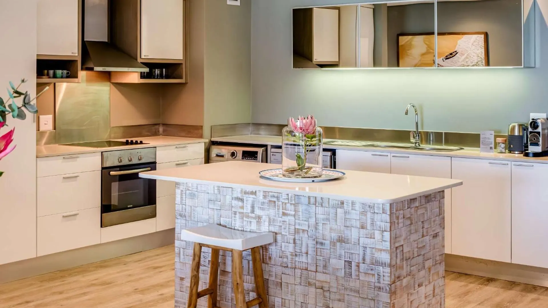 Dunmore Blue Apartment Cape Town
