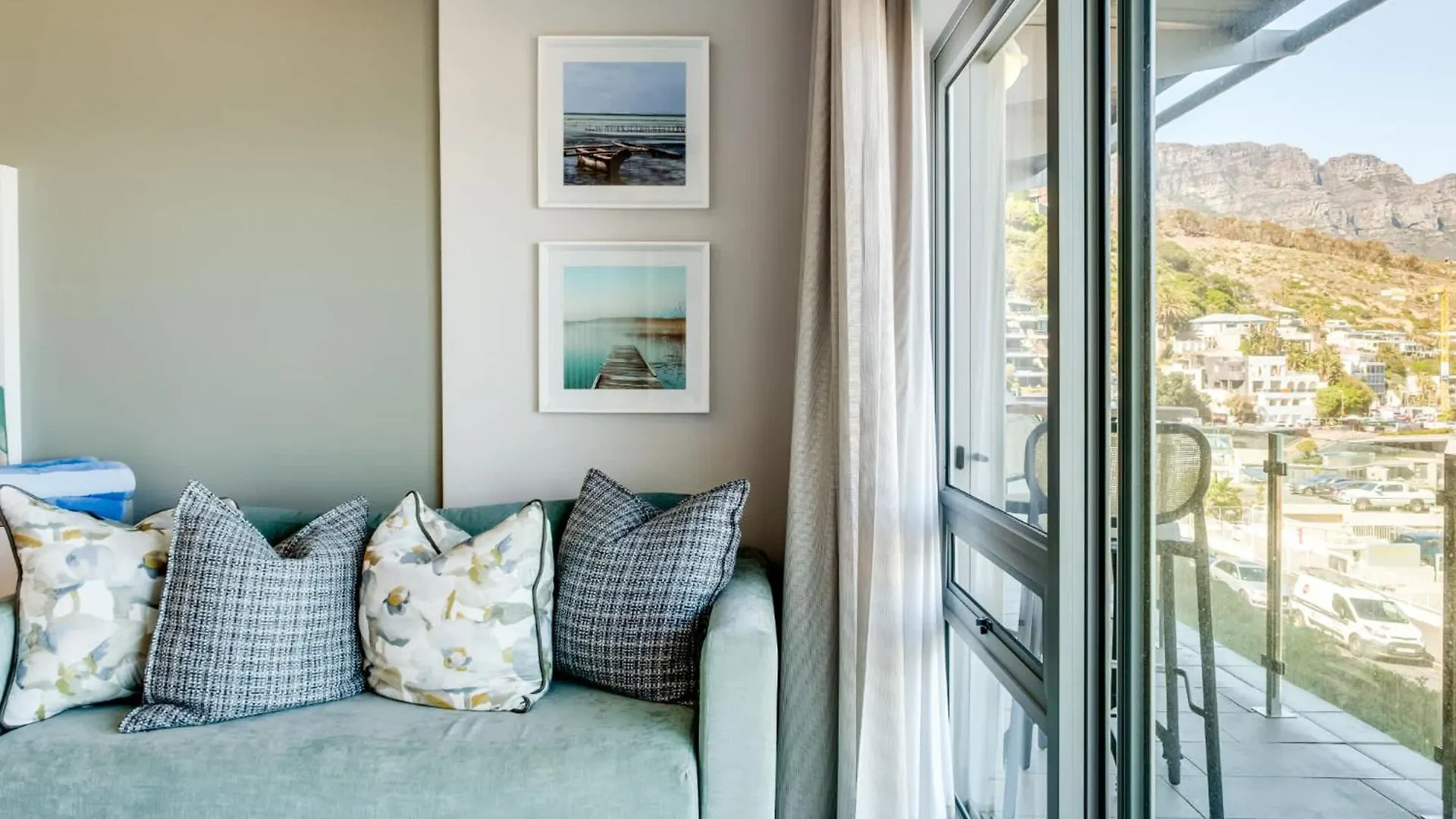 Dunmore Blue Apartment Cape Town South Africa