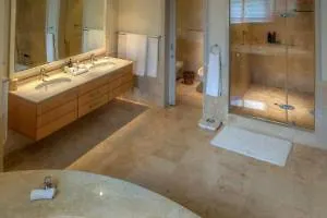 Dunmore Blue Apartment Cape Town