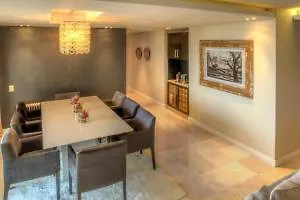 Dunmore Blue Apartment Cape Town